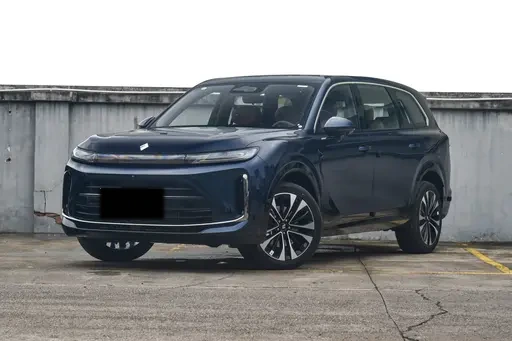 2026 Wuling Huajing S Wuling export vehicle